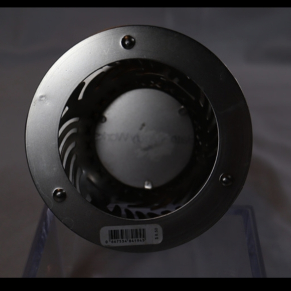 Bath Body Works Hibiscus Silver Three Wick Candle Holder - Picture 5 of 7